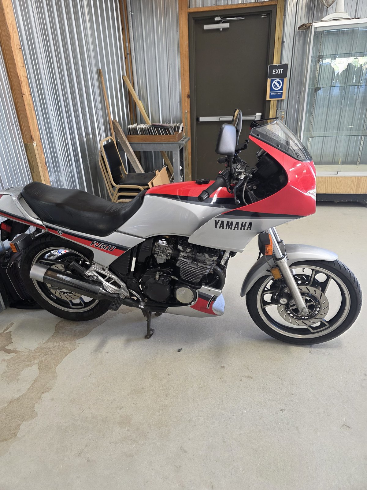 Fj600