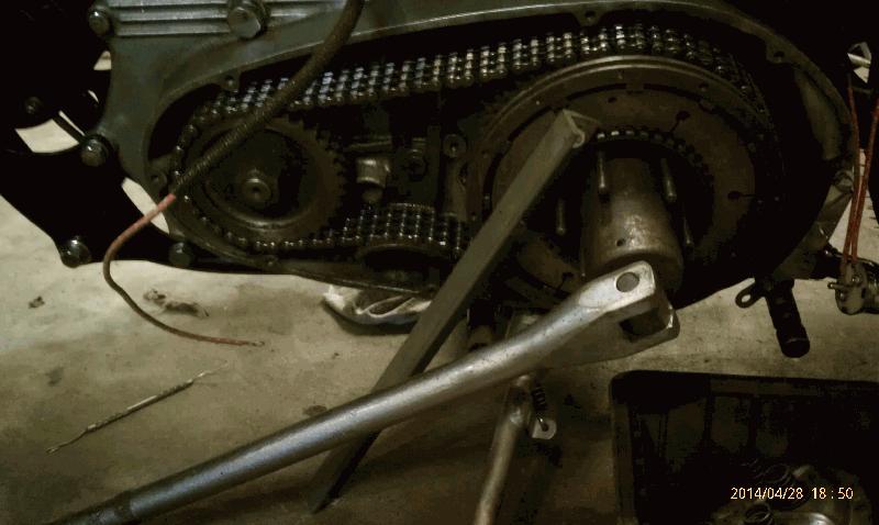Removing clutch bolt