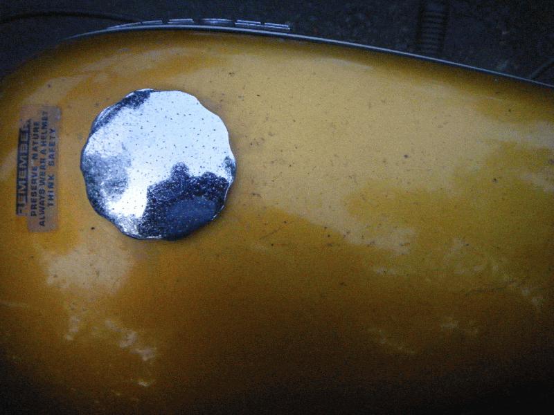Gas tank was creamed, its a little oxidized...