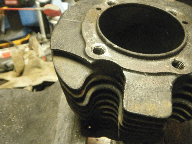 Chipped Cylinder Fin